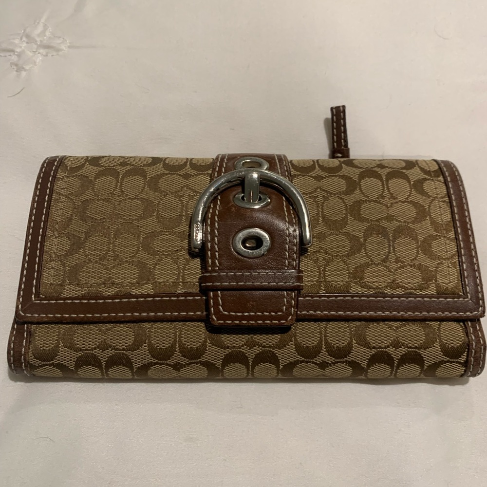 Coach wallet